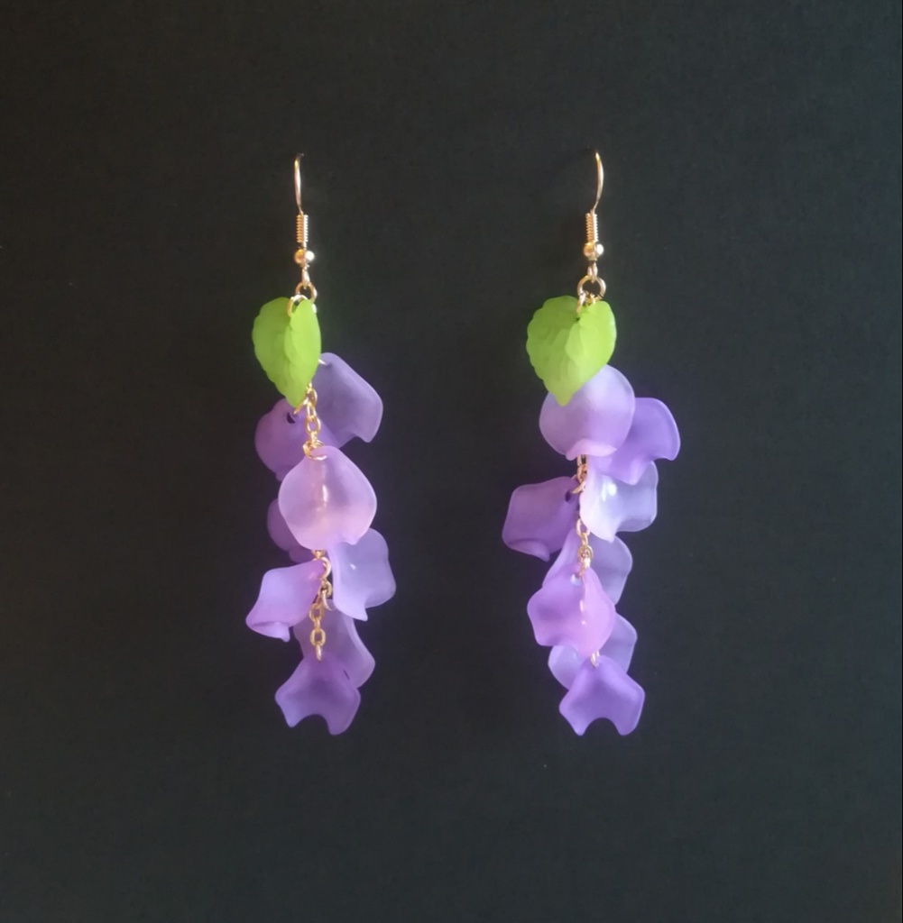 藤の花のピアス(色オーダー)【和装】【着物】【袴】【浴衣】【和風】