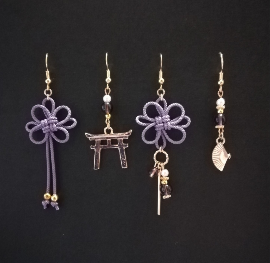 【鳥居or日本刀選択可】和風アシンメトリーピアスセット(薄紫)