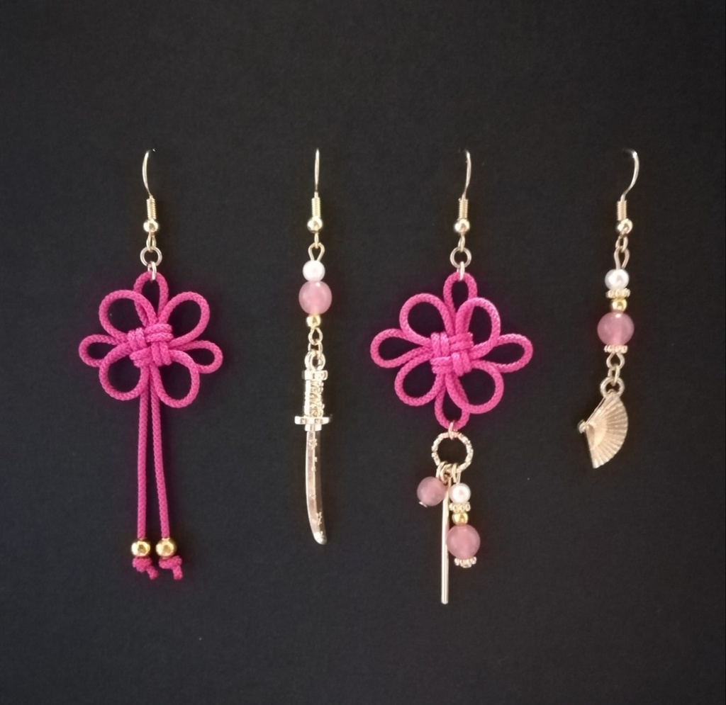 【鳥居or日本刀選択可】和風アシンメトリーピアスセット(ピンク)