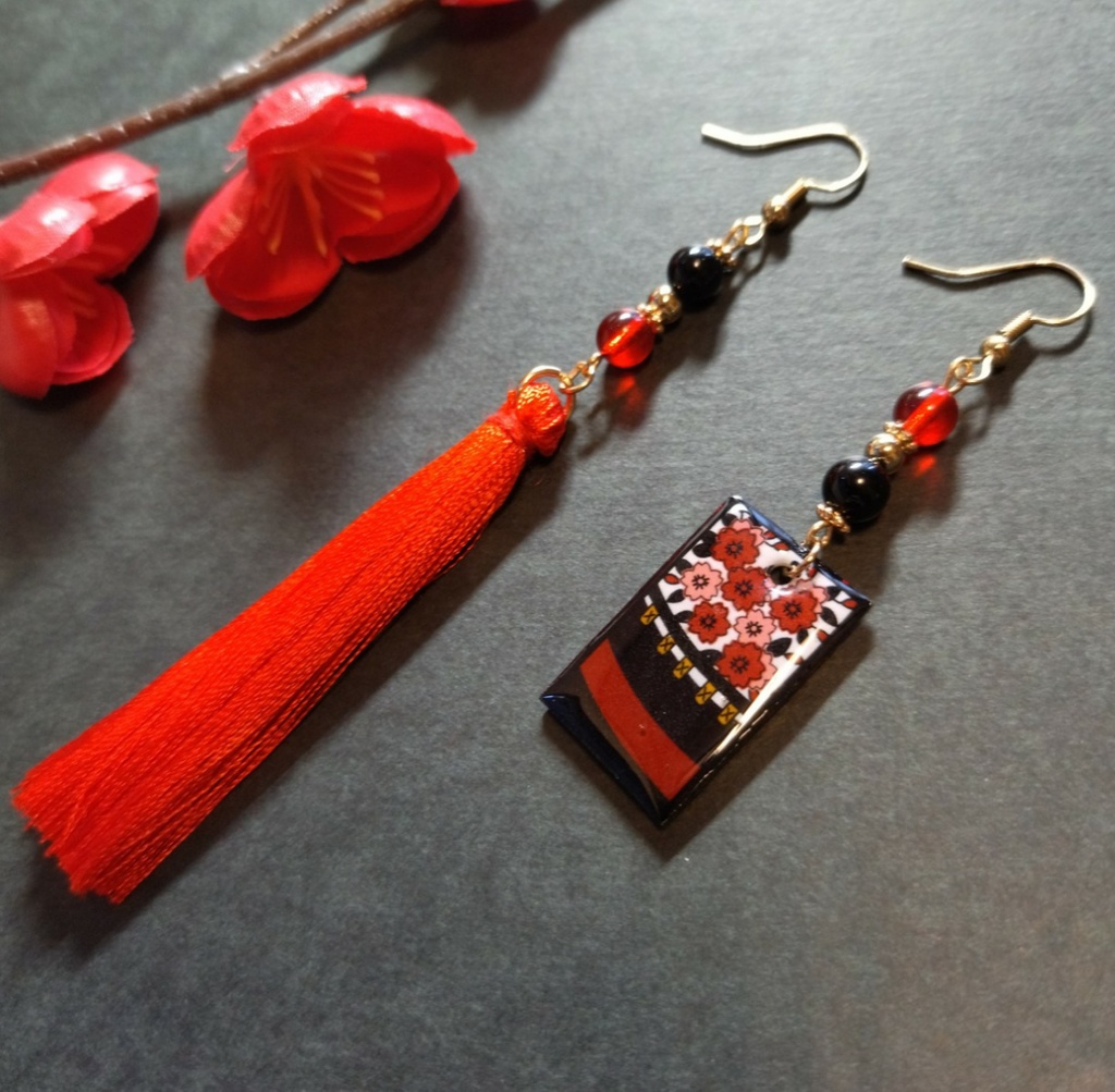 花札&タッセルピアス(桜)(イヤリング)【和ゴス】【和装】【着物】【成人式】【袴】【浴衣】【和風】