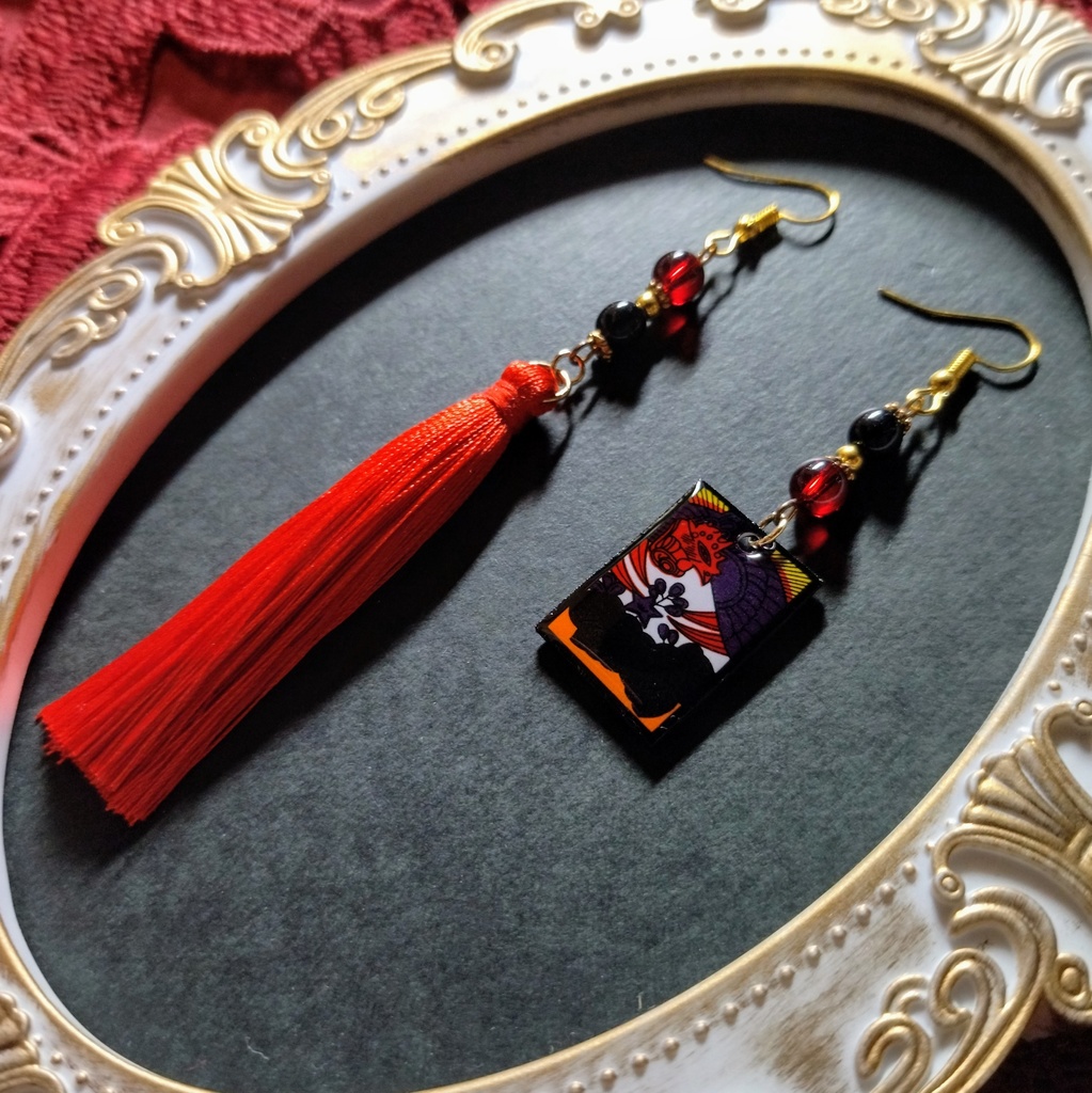 花札&タッセルピアス（桐）(イヤリング)【和ゴス】【和装】【着物】【成人式】【袴】【浴衣】【和風】