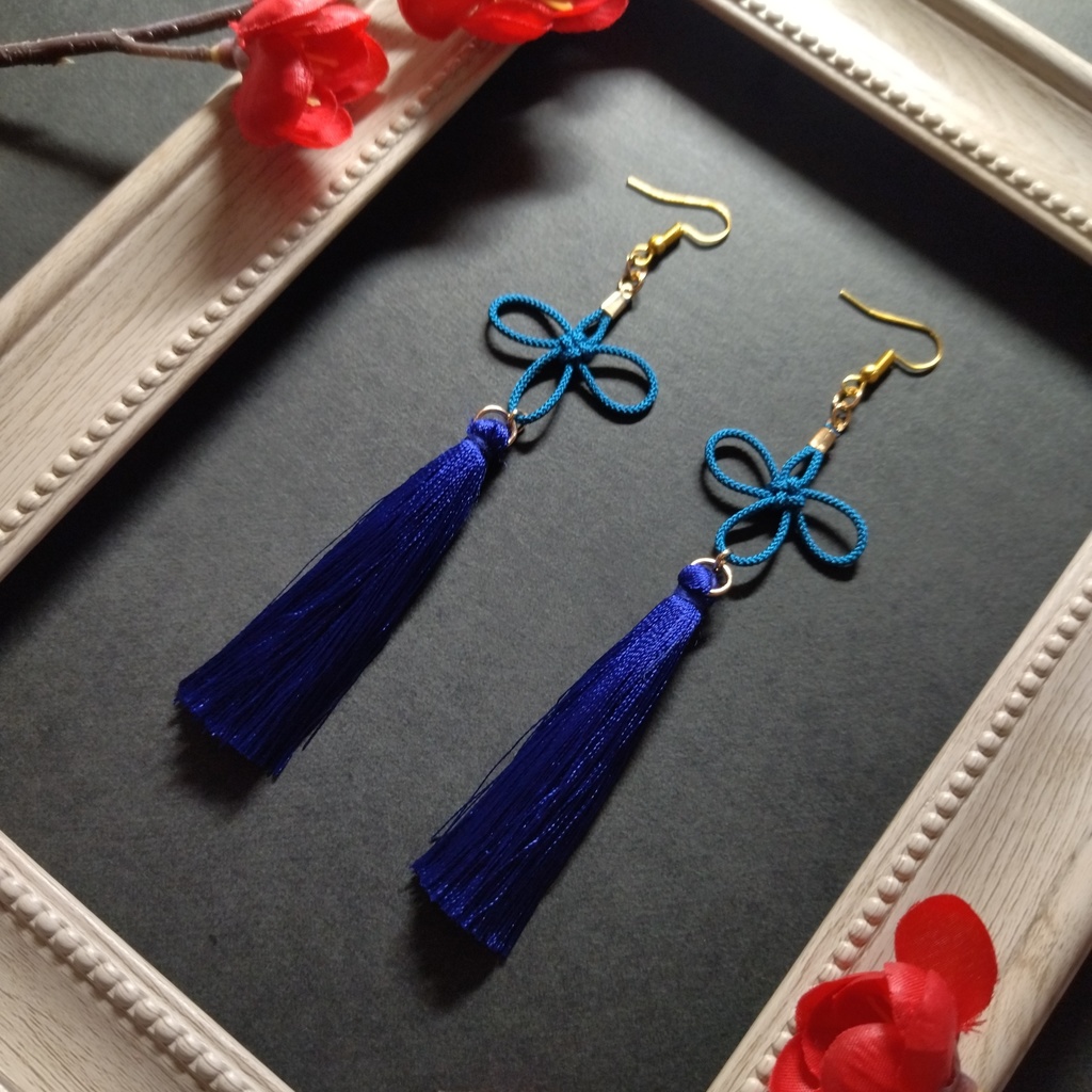 【和風】几帳結びとタッセルのピアス(イヤリング)(青)【チャイナ】【中華風】【和風】【着物】