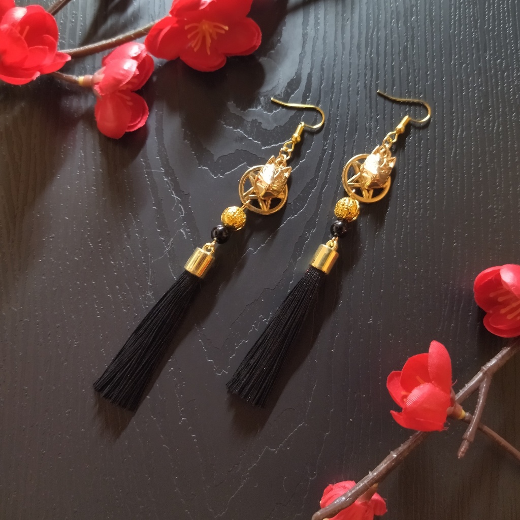 【和風】狐面とタッセルのピアス(イヤリング)()