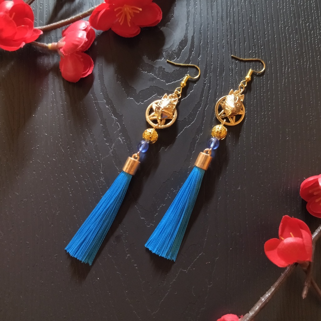 【和風】狐面とタッセルのピアス(イヤリング)【チャイナ】【中華風】【着物】【浴衣】【和装】