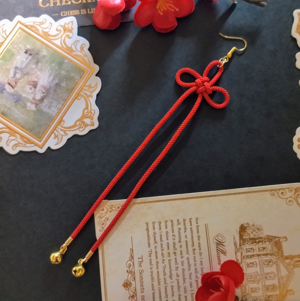 【和風】【片耳】几帳結びと福鈴のピアス(色オーダー可)【チャイナ】【中華風】【着物】