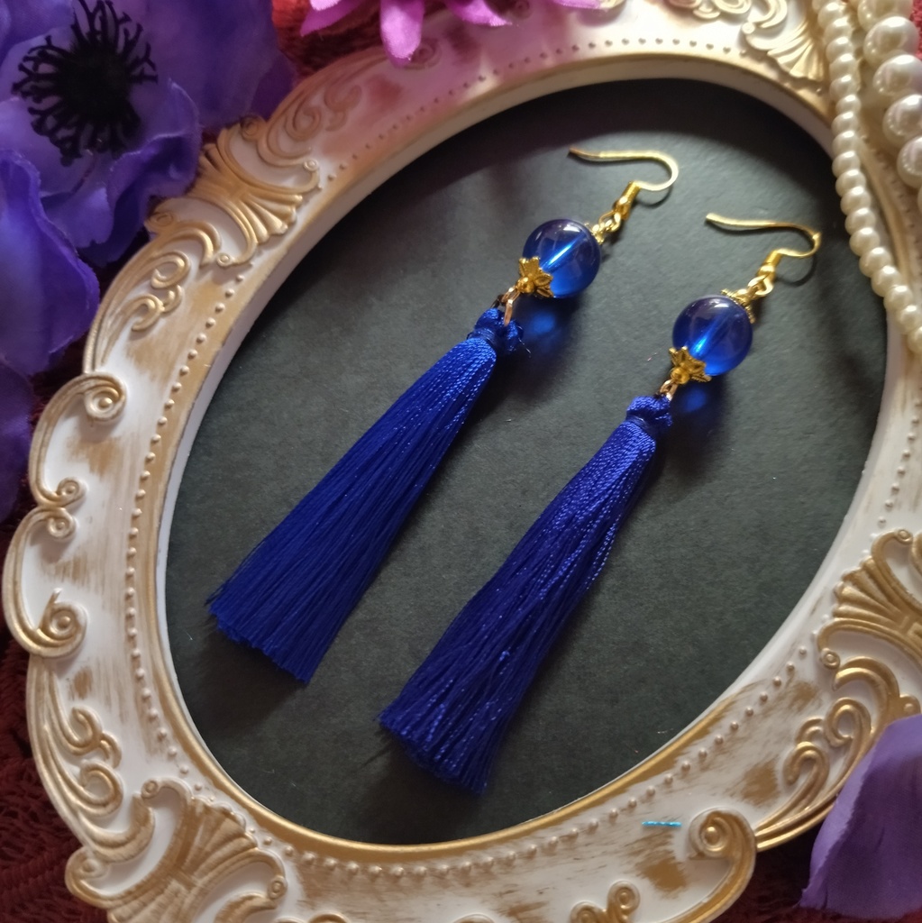 【和風】ガラス玉のタッセルのピアス(イヤリング)【チャイナ】【中華風】【成人式】【卒業式】【着物】【袴】【推し色】【推し活】