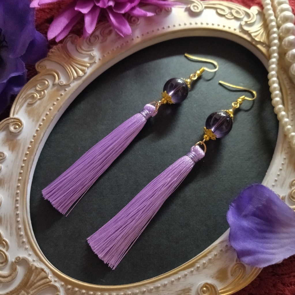 【和風】ガラス玉とタッセルのピアス(イヤリング)(薄紫)【チャイナ】【中華風】【推し活】【成人式】【卒業式】