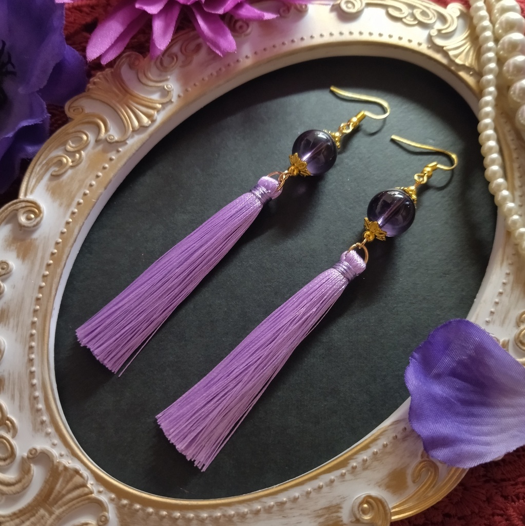 【和風】ガラス玉とタッセルのピアス(イヤリング)(薄紫)【チャイナ】【中華風】【推し活】【成人式】【卒業式】