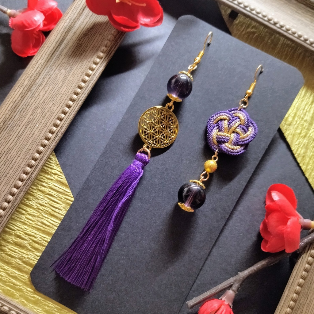 【和風】梅結びのアシンメトリーピアス（色オーダー可）【チャイナ】【中華風】【推し色】【推し活】