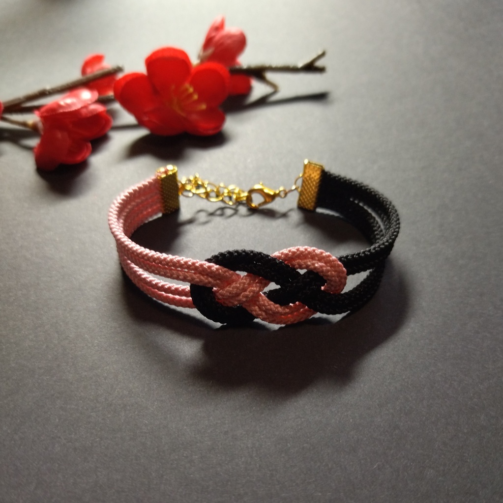 【和風】抱き淡路結びのブレスレット(色オーダー可)【チャイナ】【中華風】【推し【推し色】活】