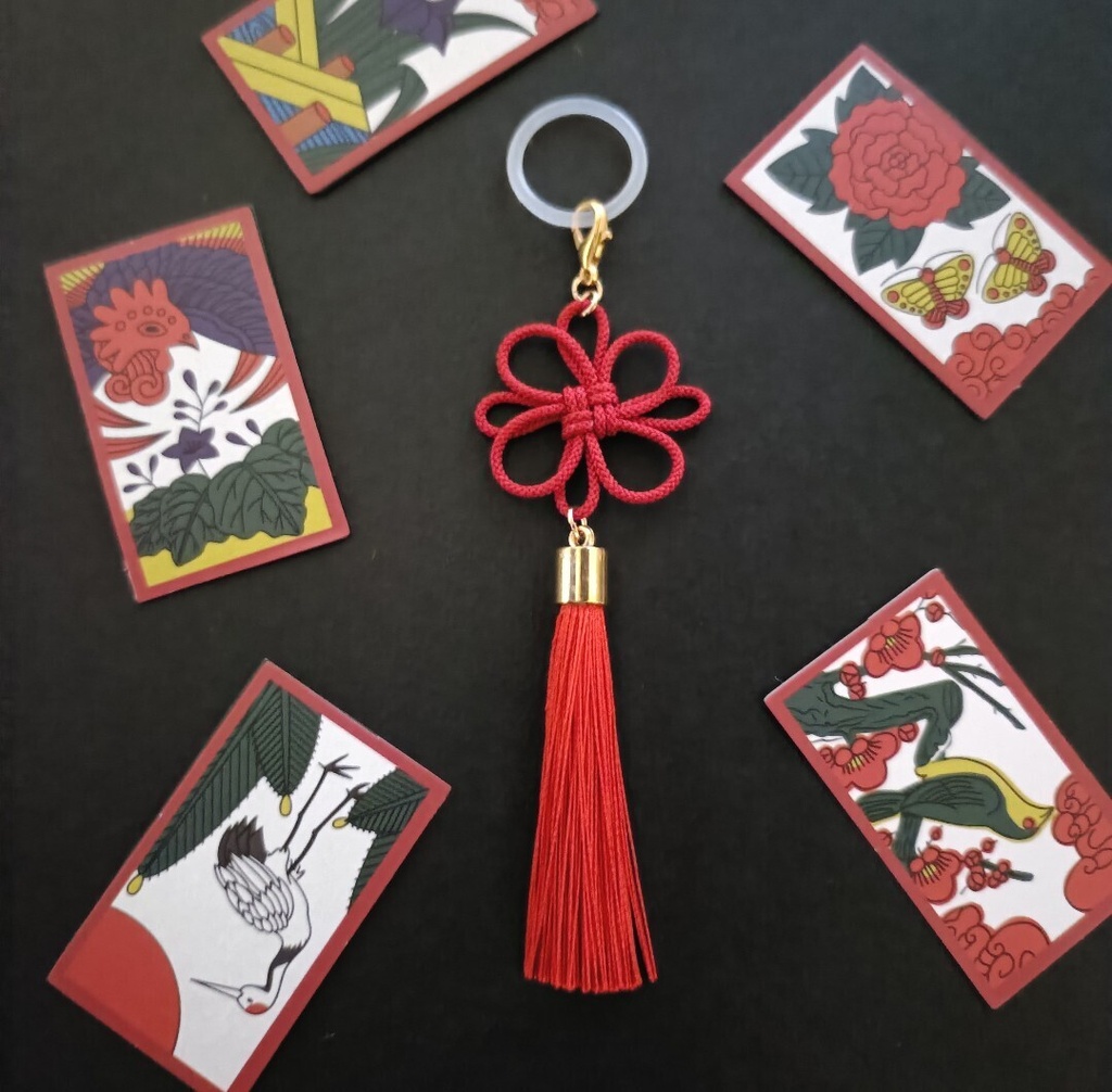 【色オーダー可】吉祥結びとタッセルのめじるしアクセサリー(チャーム)【和風】【チャイナ】【中華風】【推し活】【推し色】【アンブレラマーカー】【着物】【推し活アクセサリー】【ストラップ】【キーホルダー】