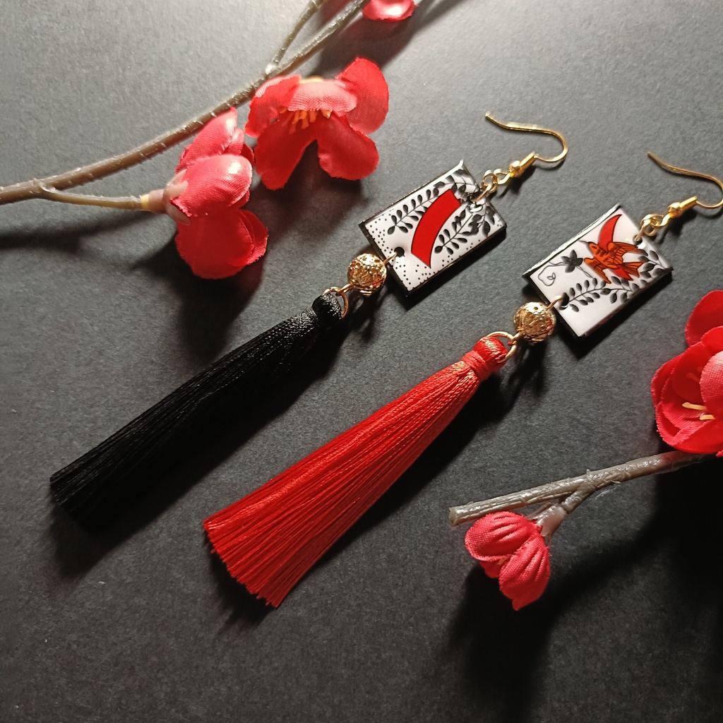 花札&タッセルピアス(イヤリング)(藤に不如帰)(赤黒)和風 着物 袴 浴衣 和装 和風イヤリング和風ピアス