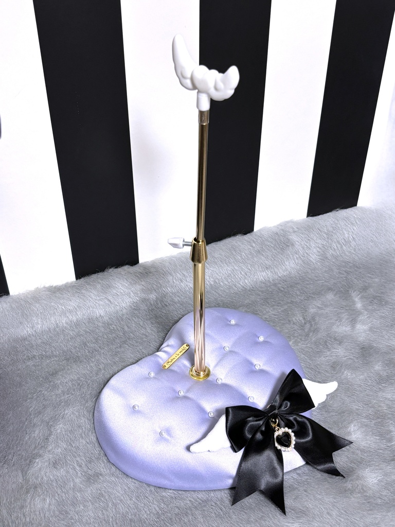 1/4ドールサイズ サテンハートスタンド