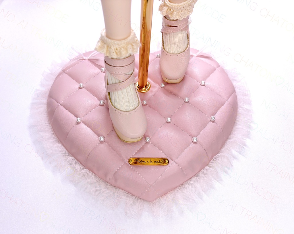 1/4ドールサイズ レザーキルティングスタンド