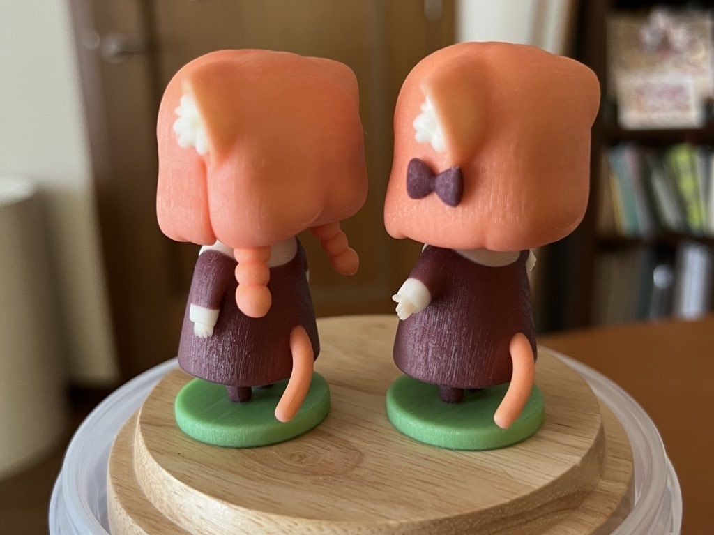 うめともものフィギュア