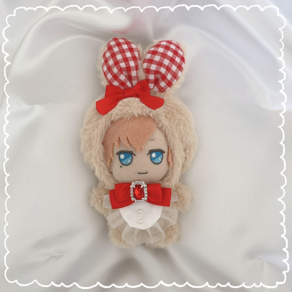 赤チェックうさぎ