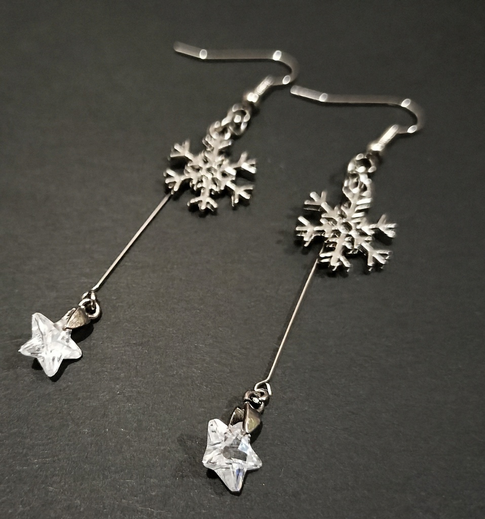 黒手概念イメージアクセサリー(ピアス/イヤリング)