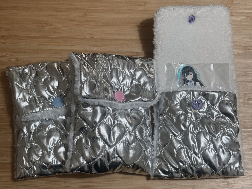 ふわふわキルティングポーチ