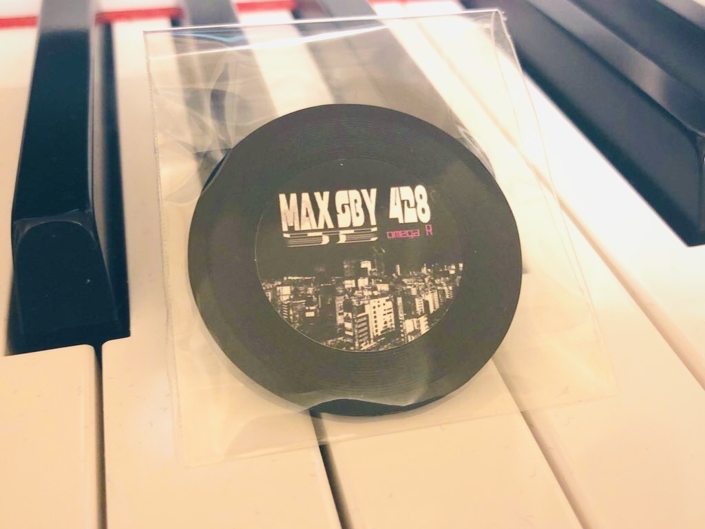 MAX SBY レコード缶バッジ