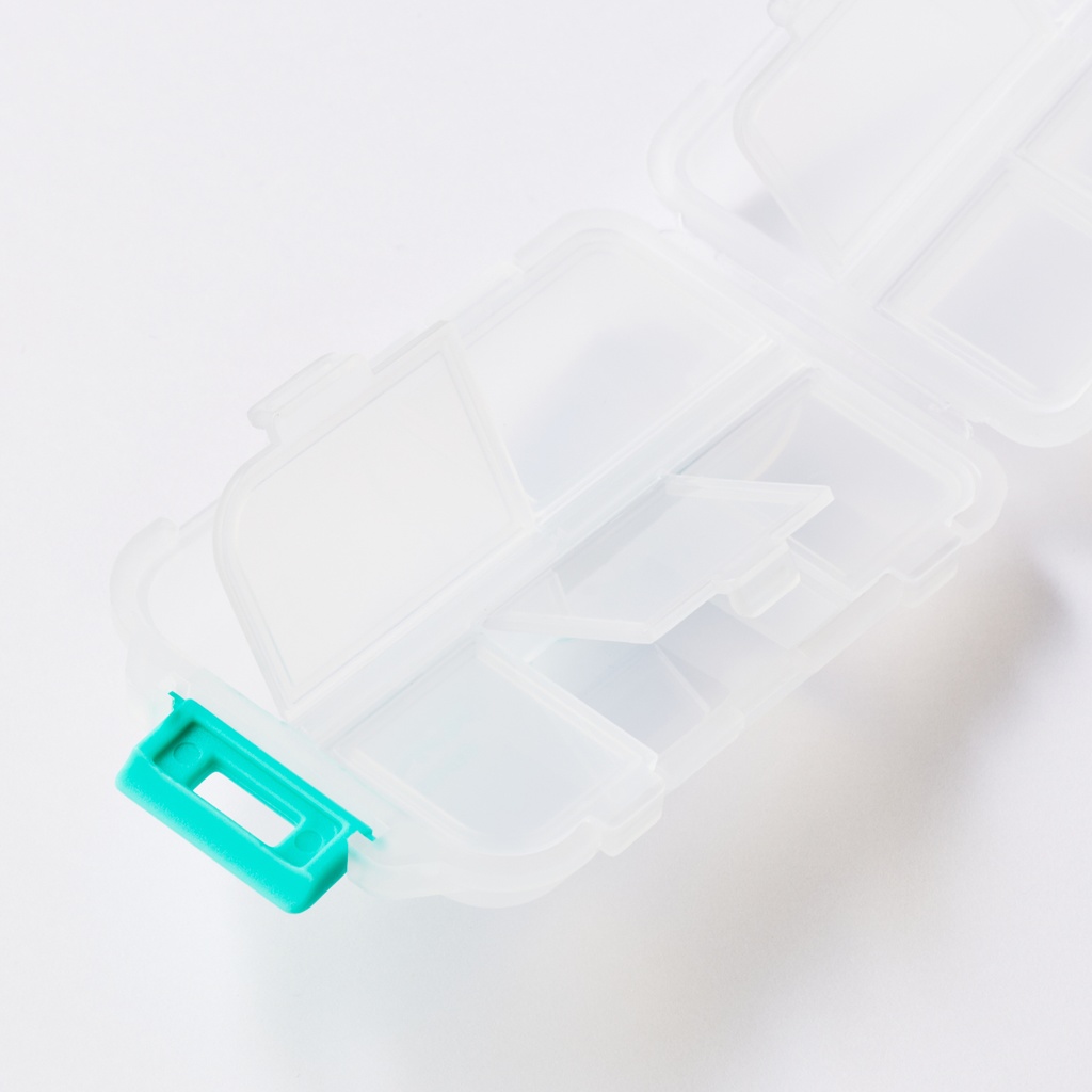 【ラブ・チェイン・ラブ・ジーン】ミツミ製薬謹製ピルケース(おまけ付き)