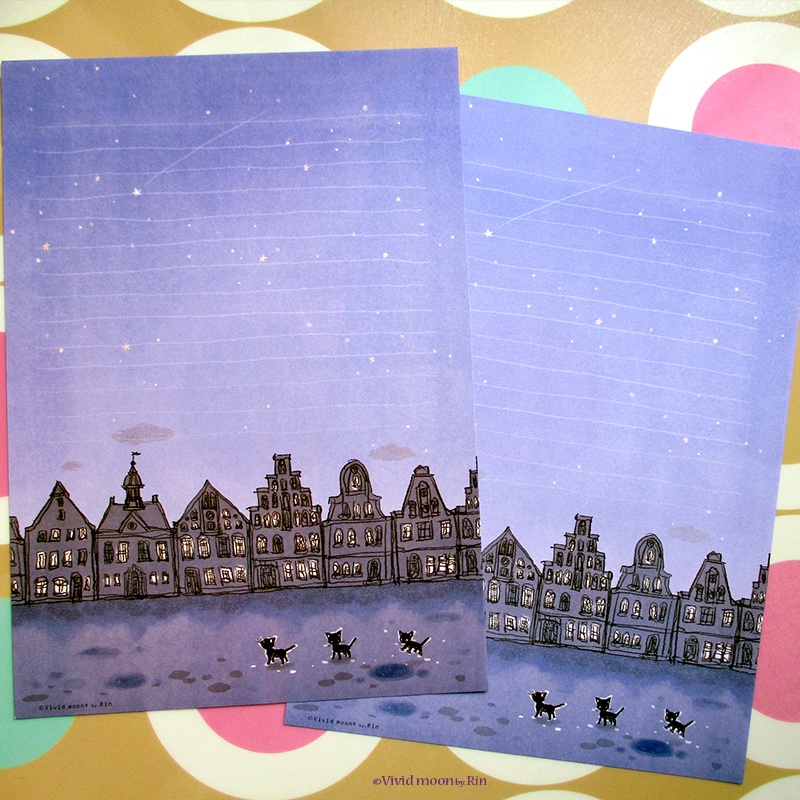 『とある街並み』の便箋とセットの2種類あり