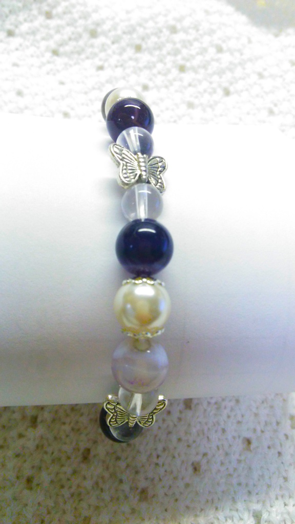 蝶&天然石ブレスレット
