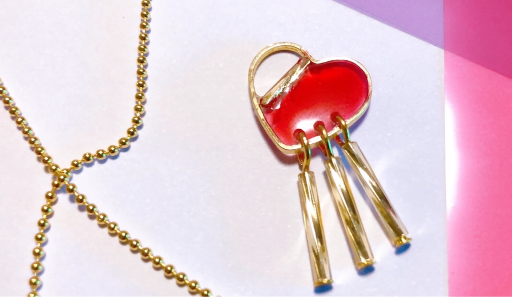 乙狩アドニス　ピアス