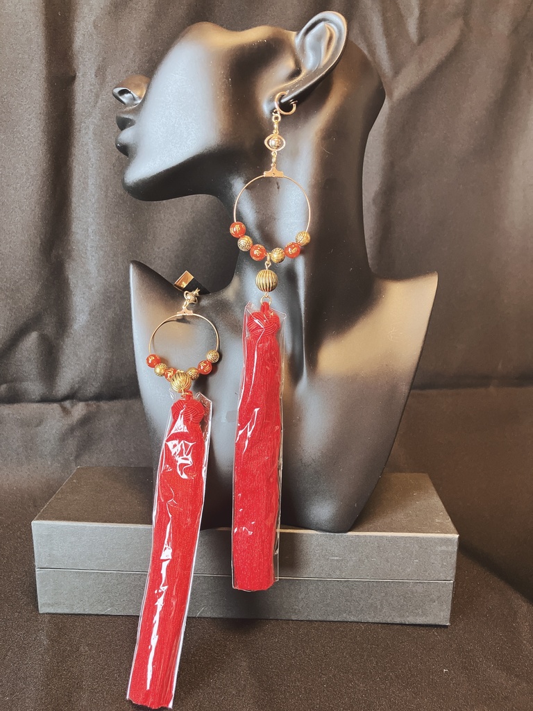 妖古耳飾り【呪符ビーズタッセル】