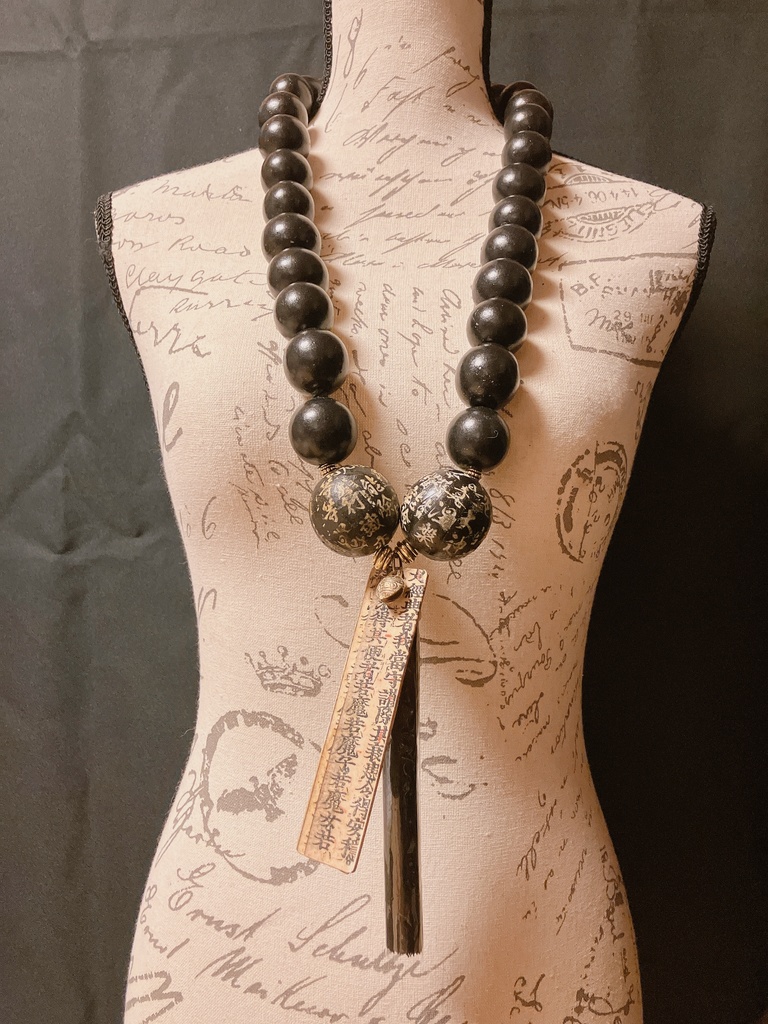 妖天狗の呪符数珠首飾り