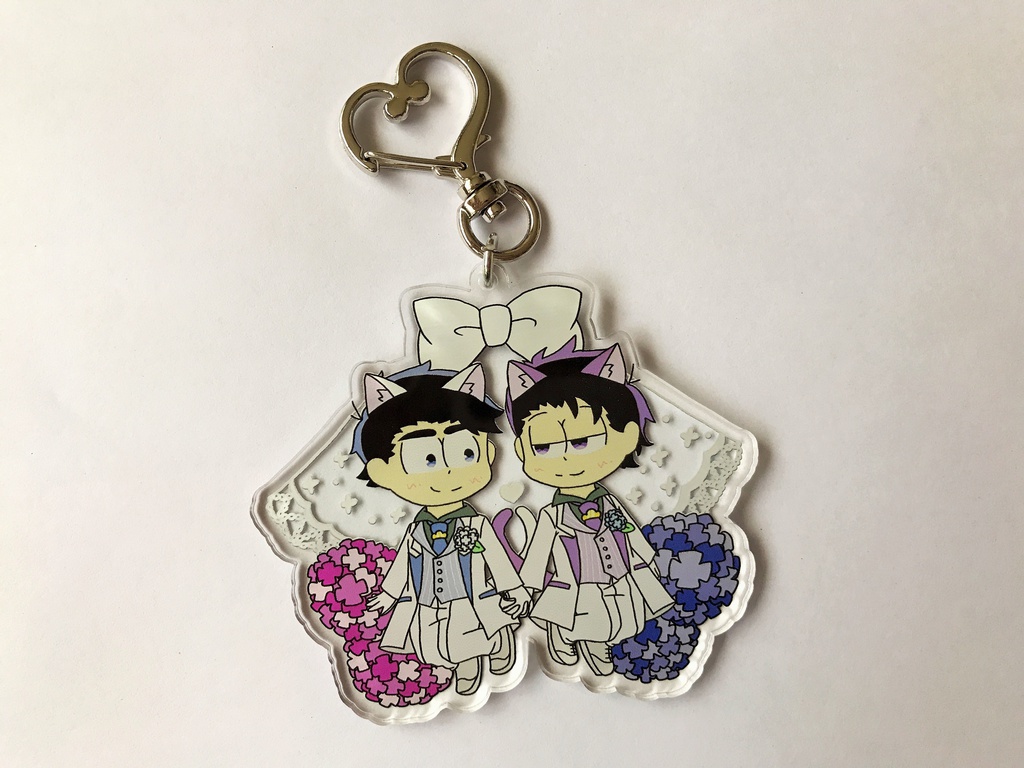 一カラウエディングアクリルキーホルダー