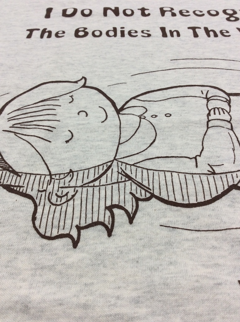 「私は水中の死体に見覚えがありません」Tシャツ