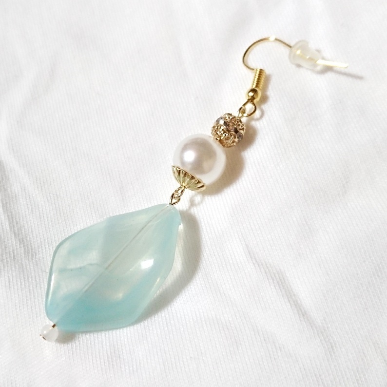 楽進イメージピアス