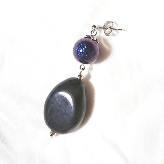 賈詡イメージピアス