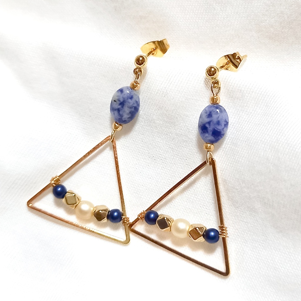 李典イメージピアス・イヤリング