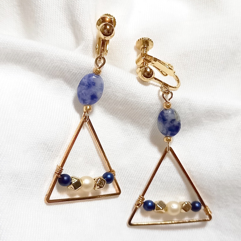 李典イメージピアス・イヤリング