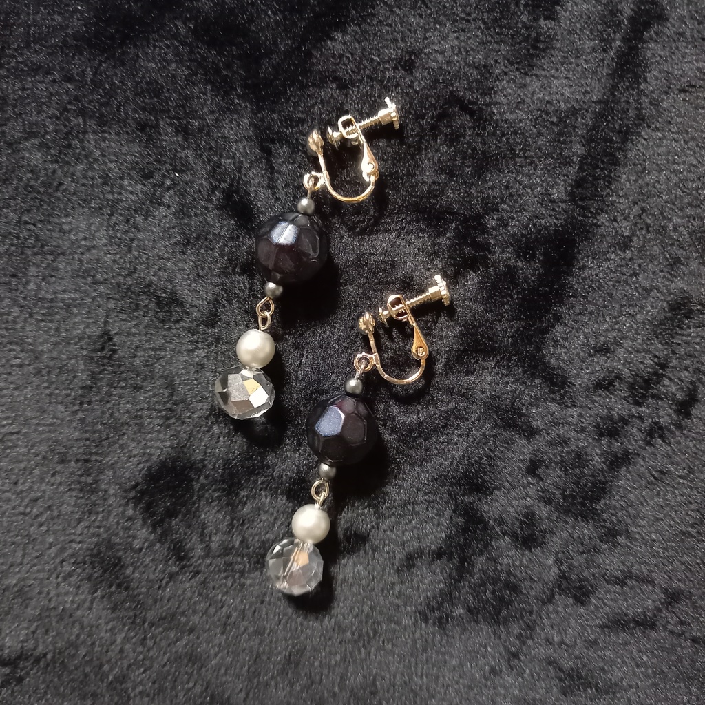 于禁イメージイヤリング