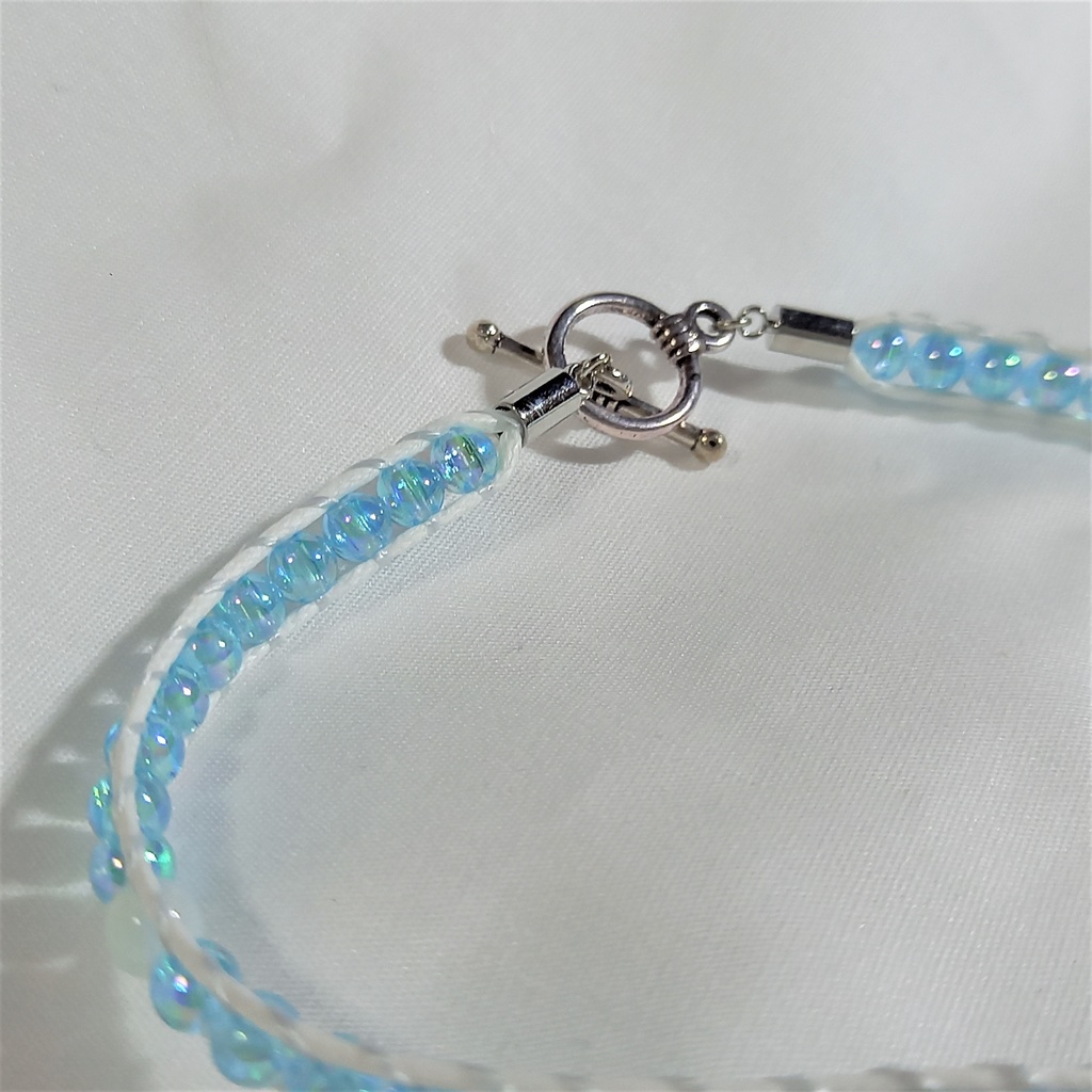 クリアブルーベルトブレスレット
