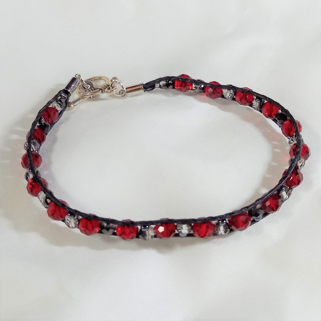 ワインカラーベルトブレスレット