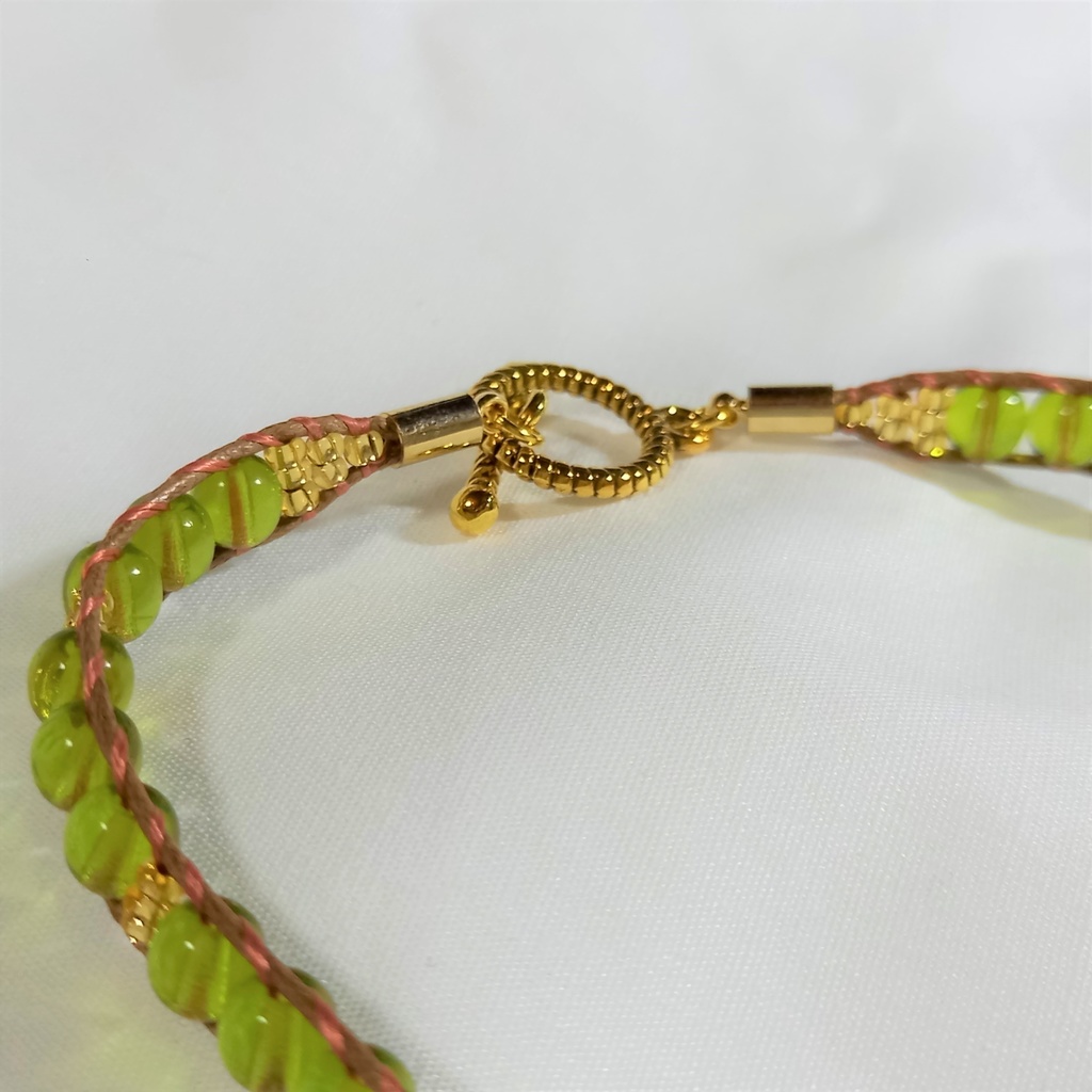 ガラスベルトブレスレット