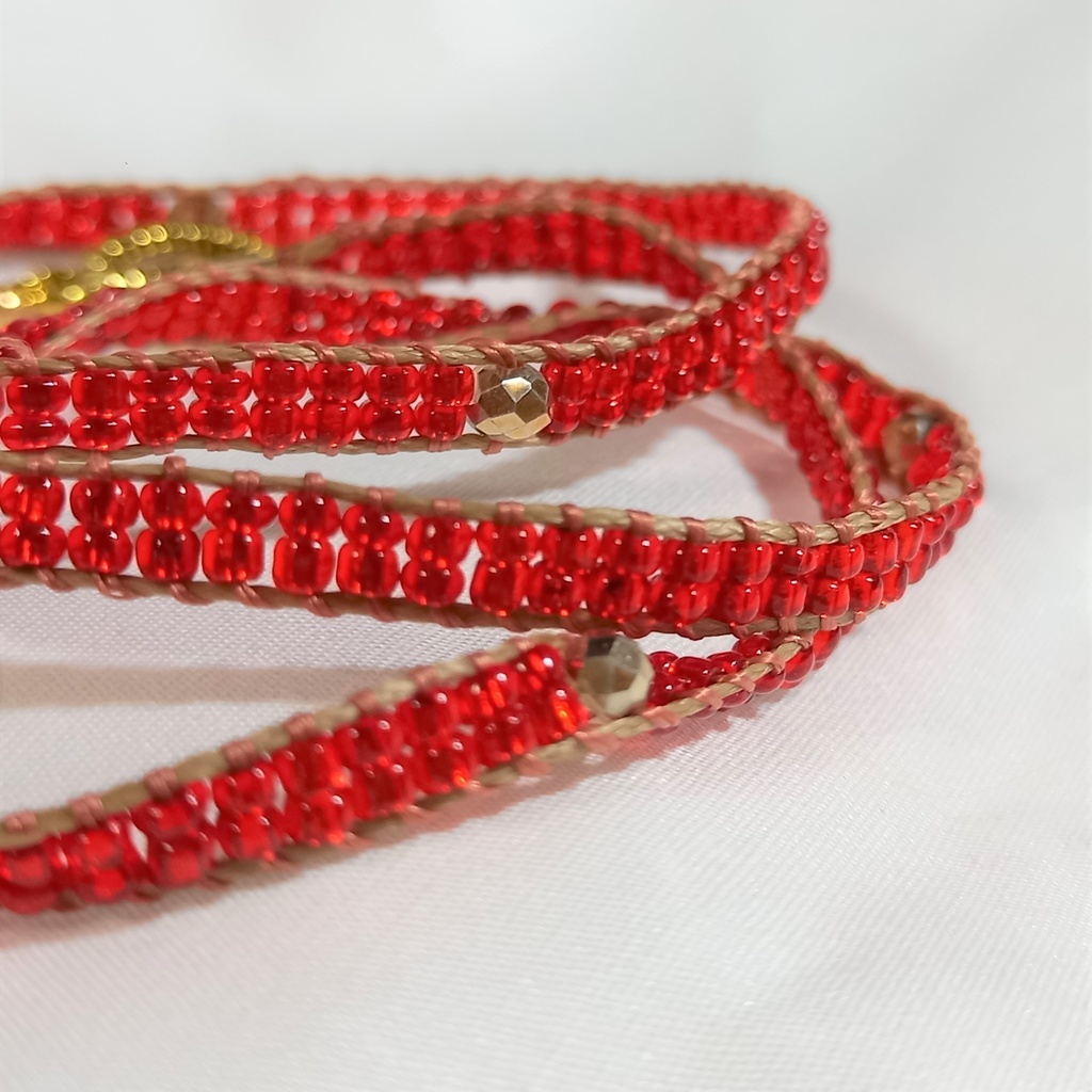 レッドトリプルベルトブレスレット