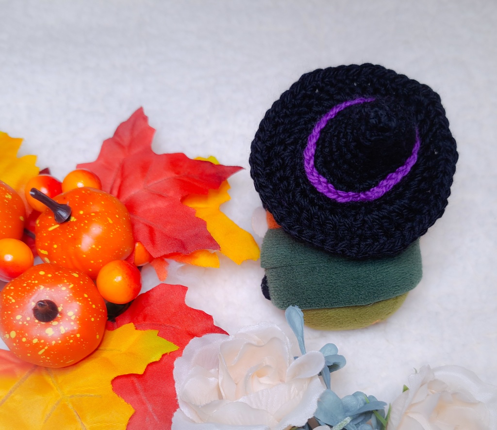 おもちやぬいの魔女帽子