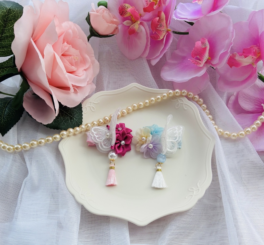 ピンクとレースのお花クリップ（2個セット）