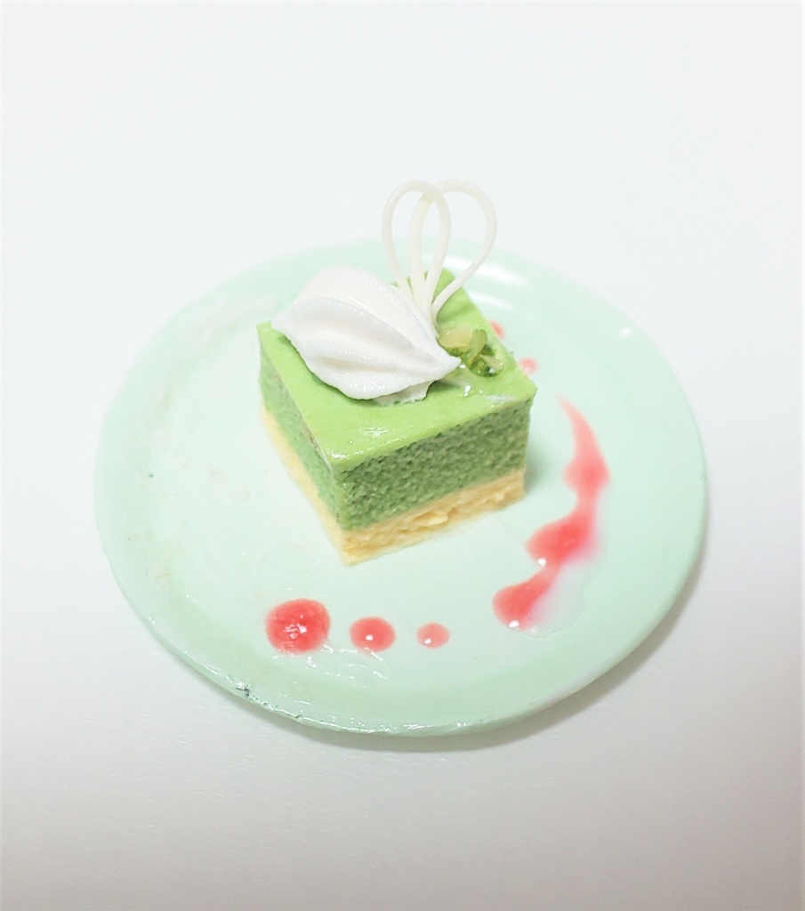 ピスタチオムースケーキ