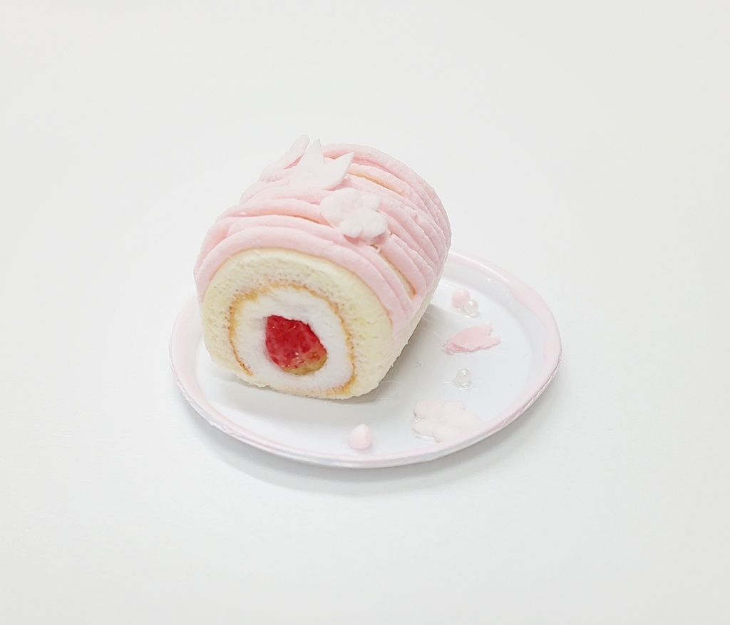 さくらモンブランロールケーキ