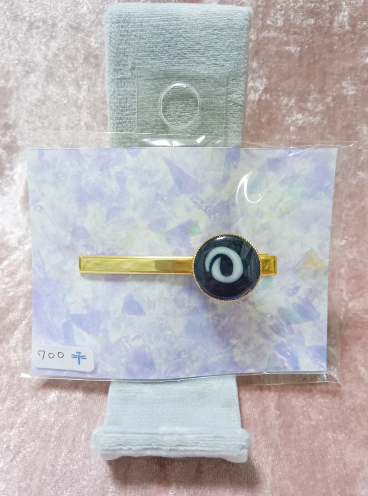 叡智の側近ヘアクリップ