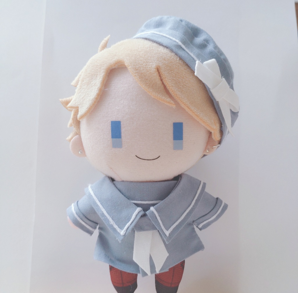 セーラー服と帽子のセット