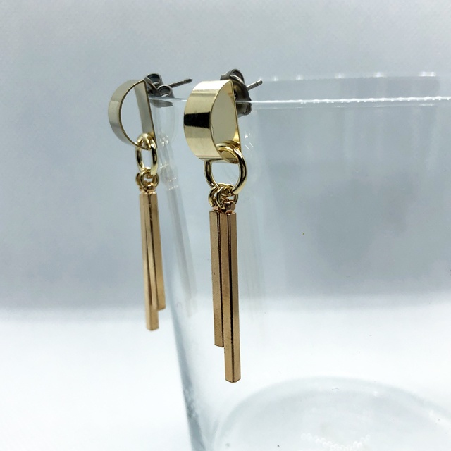ガリユの芋けんぴピアス（チタンポスト）【アナザーエデン】
