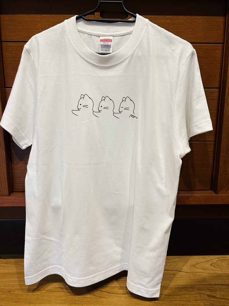 ねぇねぇねこTシャツ