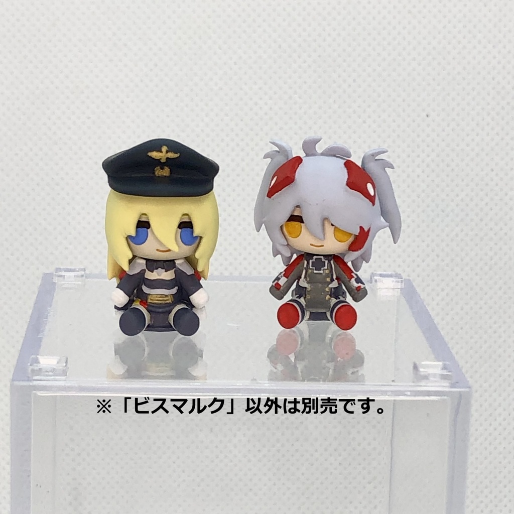 ぬいぐるみ風フィギュア アズールレーン ビスマルク