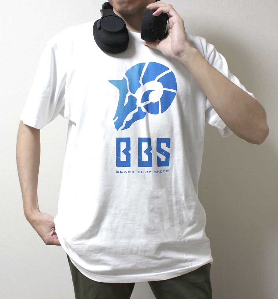 Black.Blue.SheepグラフィックTシャツ